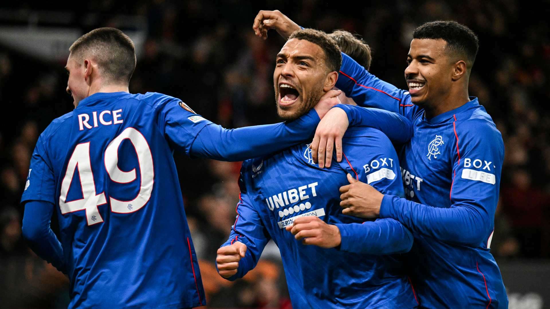 这些年轻人 这些年轻人